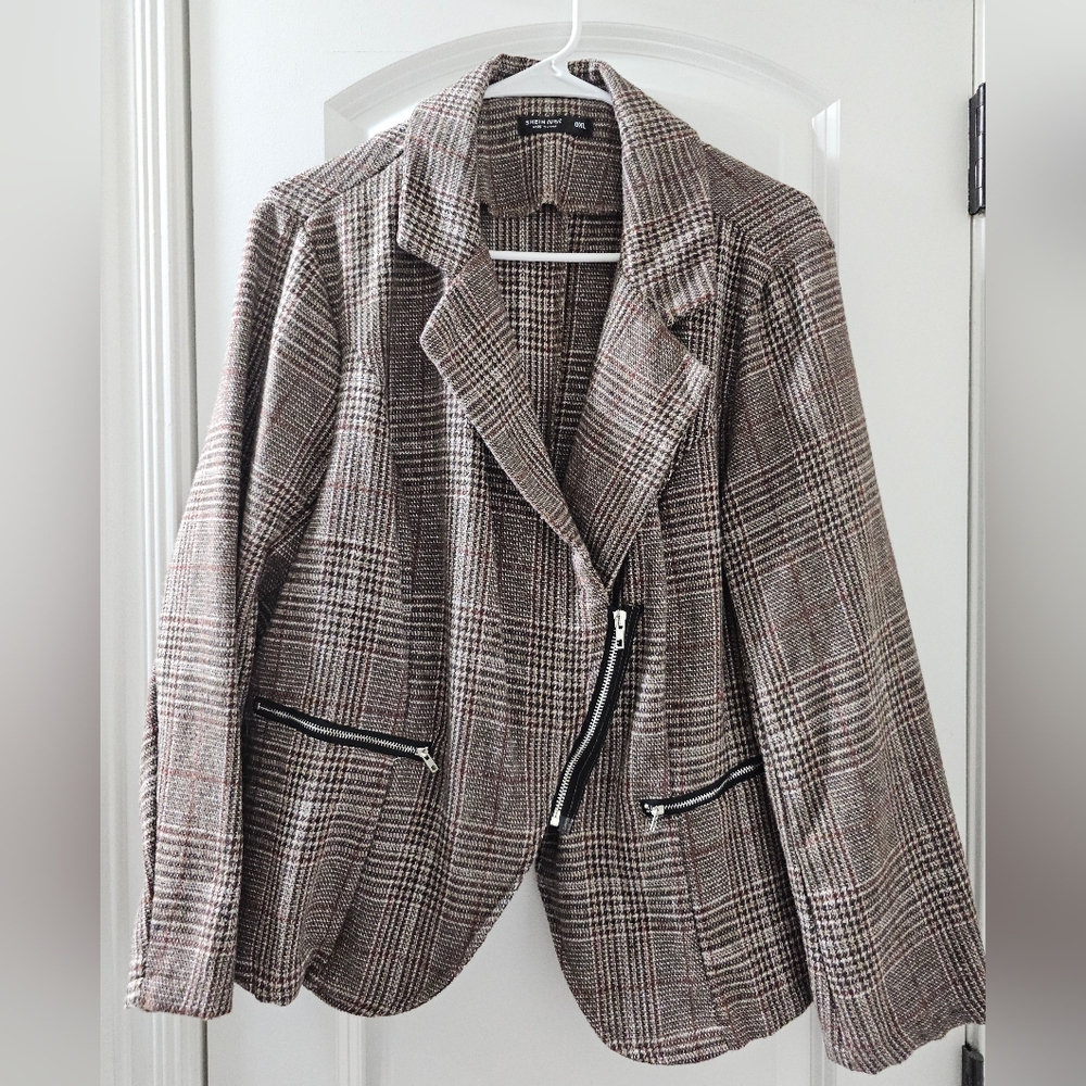 Plaid Print Zip Detail Asymmetrical Hem Blazer Size 12(0XL)